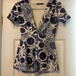 Boohoo romper size 2